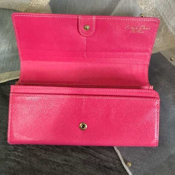 Samantha Thavasa Pink and Brown Wallet with Gold Accents - Picture 8 of 10